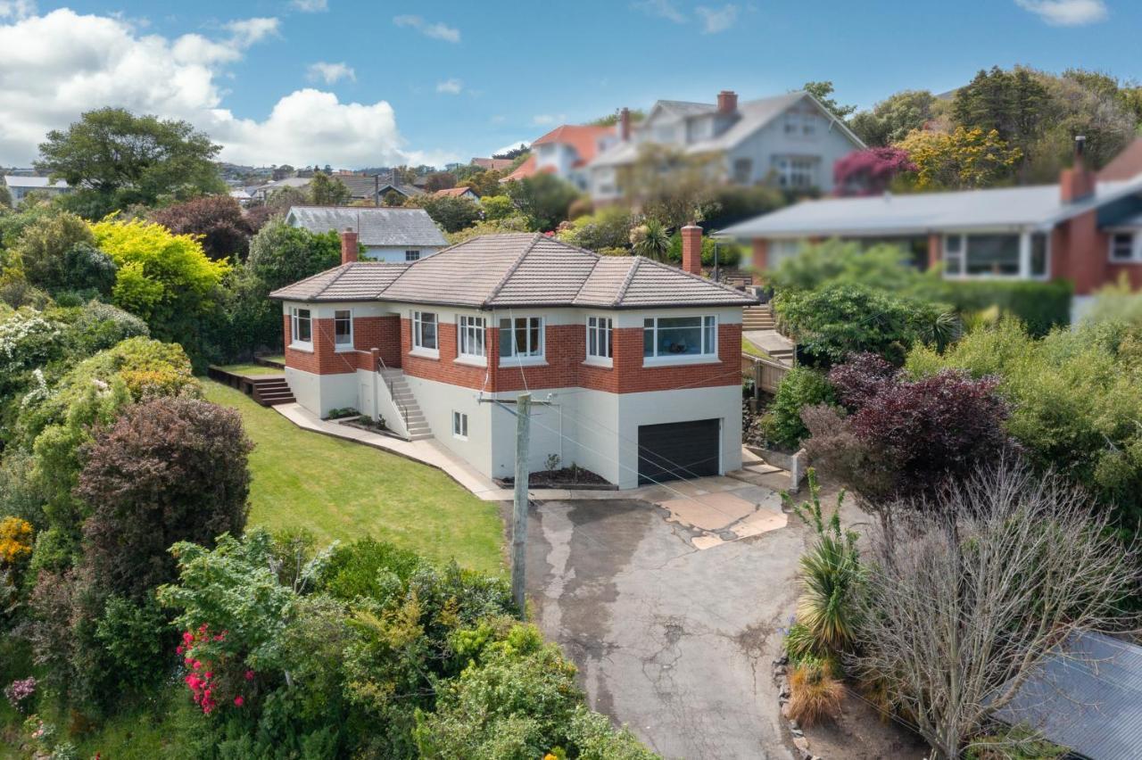 Stunning Family Home In Andersons Bay Dunedin Exterior foto