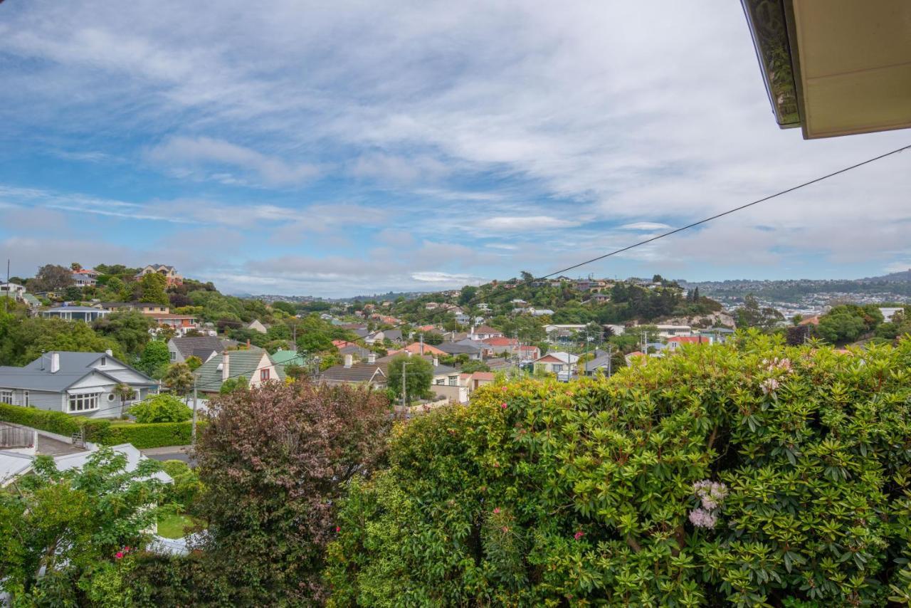 Stunning Family Home In Andersons Bay Dunedin Exterior foto